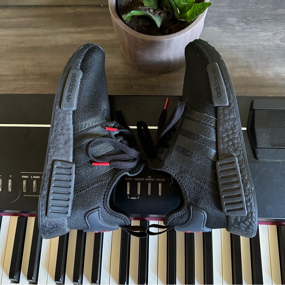 NWOT ADIDAS NMD
